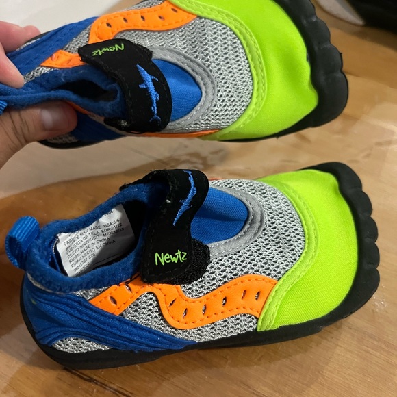 Newtz toddler kids water summer shoes 5/6 - Picture 4 of 4